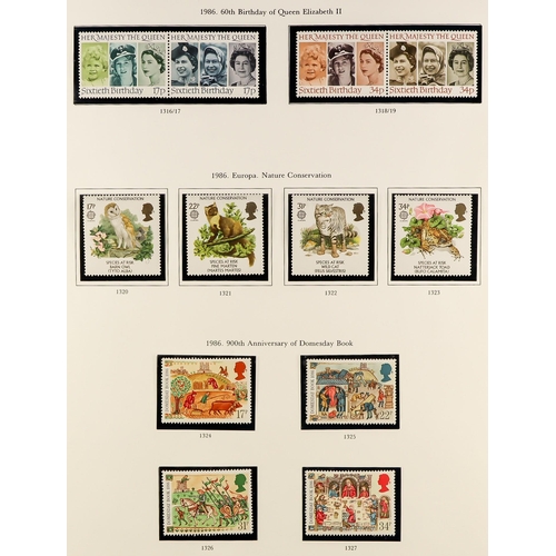 1619 - 1971-2011 COMPLETE NEVER HINGED MINT COLLECTION in four SG albums, only a few Machins missing, inclu... 