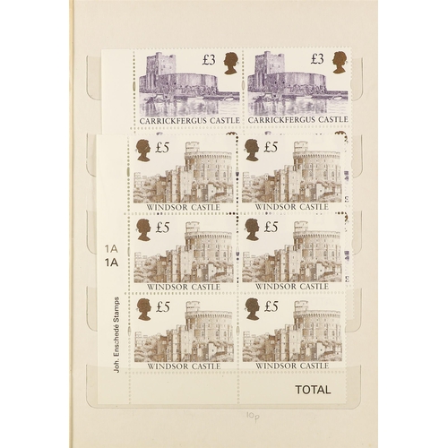 1638 - 1988 - 1995 CASTLE HIGH VALUES never hinged mint in 2 stockbooks. Stamps, cylinder blocks, gutter bl... 