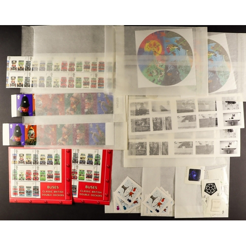 1646 - 1999 - 2007 COMMEMORATIVE COLLECTION in glassines. Largely complete sets until 2005. Some duplicated... 