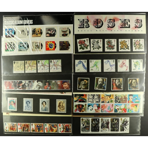 1647 - 1999 - 2015 PRESENTATION PACKS. A near complete run (only a handful missing) which includes Post & G... 