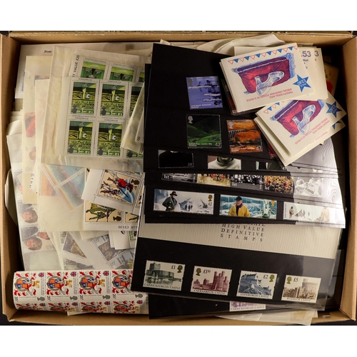 1677 - COMMEMORATIVE FACE VALUE BOX with stamp set, miniature sheets, booklets, blocks, and presentation pa... 