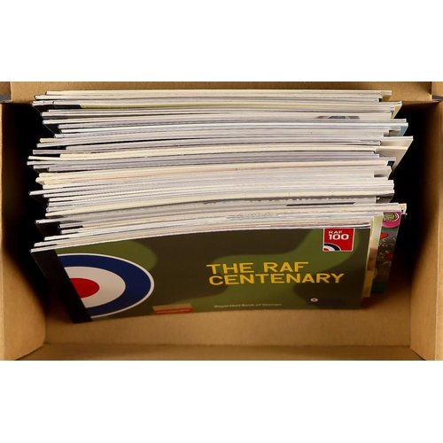 1700 - PRESTIGE BOOKLETS 36 different booklets. Includes Olympic and Paralympic. Swap-out / face value £522... 