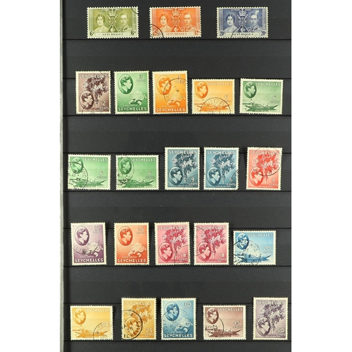 1004 - SEYCHELLES 1890 - 1952 COLLECTION of over 130 used stamps on protective pages, comprehensive incl hi... 