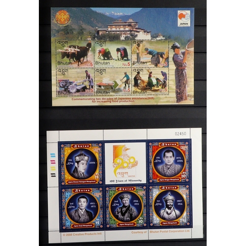 119 - WORLD COLLECTION/ACCUMULATION 19th Century to 1990's mint & used stamps in twelve albums, includes B... 