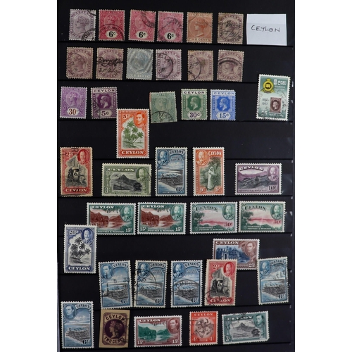 132 - GREAT BRITAIN & BRITISH COMMONWEALTH 1840 to 1990's mint (some never hinged) & used stamps in 37 alb... 