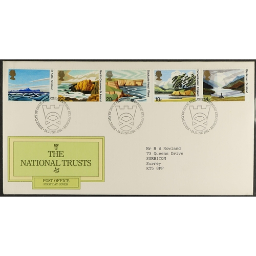 1617 - GB.FIRST DAY COVERS 1966-2016 COLLECTION in nine albums and loose in two small boxes. Very fine. (ap... 