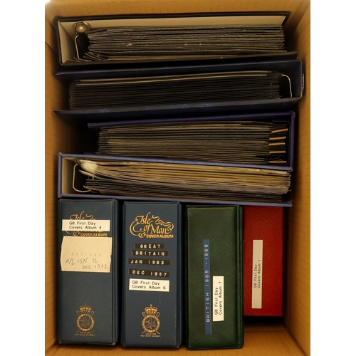 1617 - GB.FIRST DAY COVERS 1966-2016 COLLECTION in nine albums and loose in two small boxes. Very fine. (ap... 