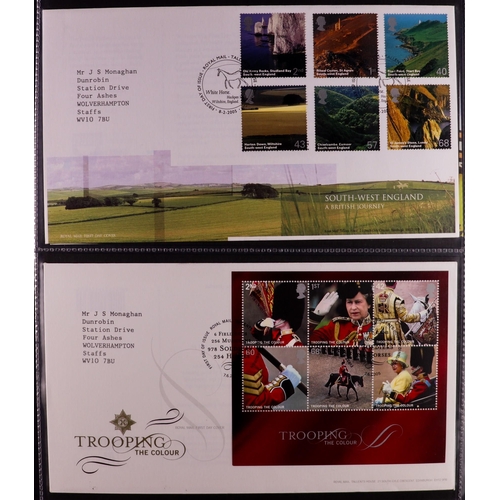 1623 - GB.FIRST DAY COVERS 1970-2007 COLLECTION in seven albums, includes fdc's with booklet panes, mini-sh... 