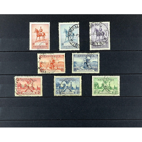 255 - AUSTRALIA 1913 - 1936 EXTENSIVE COLLECTION of used stamps on protective pages, many sets, high value... 