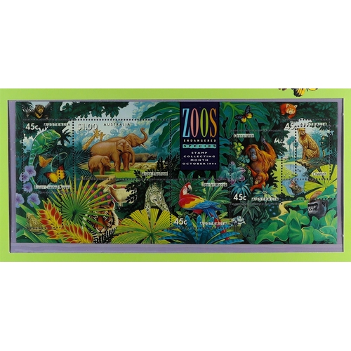 277 - AUSTRALIA 1994 Australian Zoos. Endangered Species set + miniature sheet in sealed Australia Post pr... 