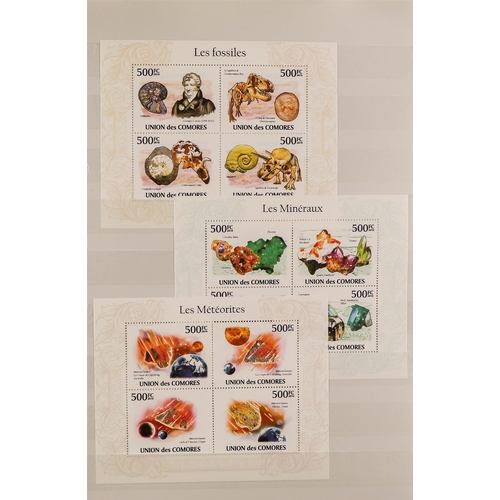 435 - COMORES 2008 - 2010 MINIATURE SHEETS never hinged mint collection of over 120 items. Lot 435 [b]