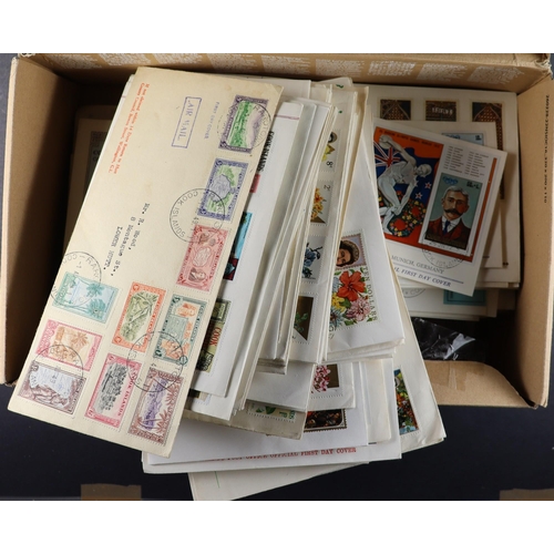 441 - COOK IS. SHOEBOX OF FIRST DAY COVERS nearly all different, illustrated and chiefly unaddressed from ... 