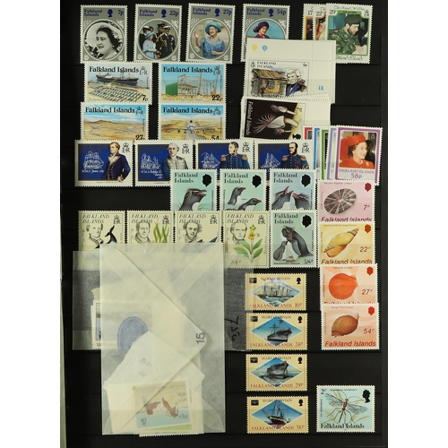 470 - FALKLAND IS. 1891 - 1990's MINT / MOSTLY NEVER HINGED MINT ASSORTMENT of stamps on protective pages,... 