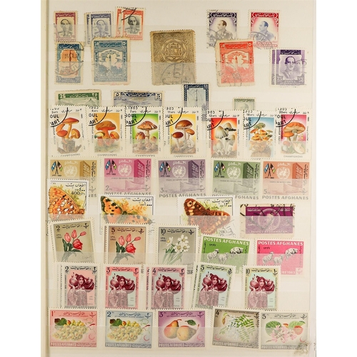 49 - WORLD COLLECTION/ACCUMULATION IN 225+ STOCKBOOKS All periods mostly used stamps with some duplicatio... 