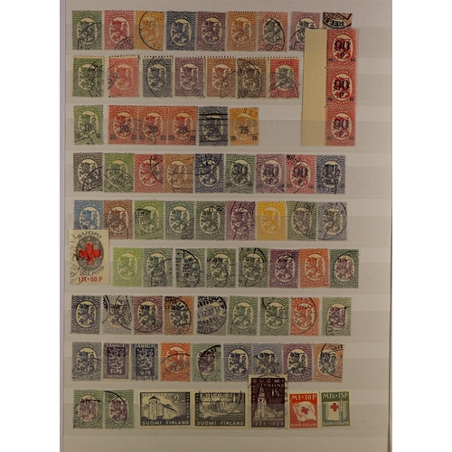 493 - FINLAND 1860 - 2010's ACCUMULATION IN CARTON of mint / never hinged mint & used stamps and miniature... 