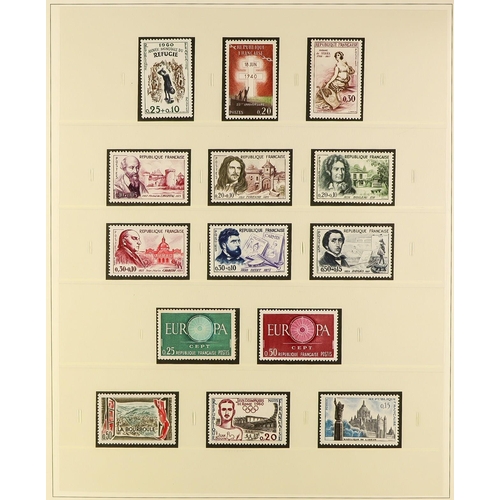 499 - FRANCE 1849 - 1997 POWERFUL MINT / NEVER HINGED MINT COLLECTION. Comprehensive collection of mint / ... 