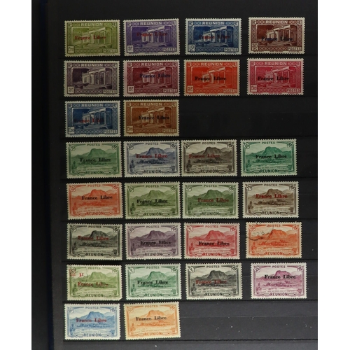 530 - FRENCH COLONIES COLLECTION/ACCUMULATION 19th Century to 2000's mint (later issues never hinged) and ... 