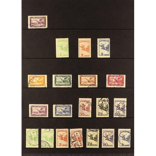 650 - HUNGARY 1918 - 1938 COLLECTION of approx 900 mint & used stamps (often 1 of each) plus a few miniatu... 