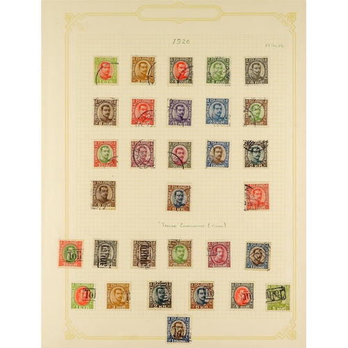 654 - ICELAND 1901 - 1976 COLLECTION of over 700 used stamps on album pages, chiefly complete sets. Cat £3... 