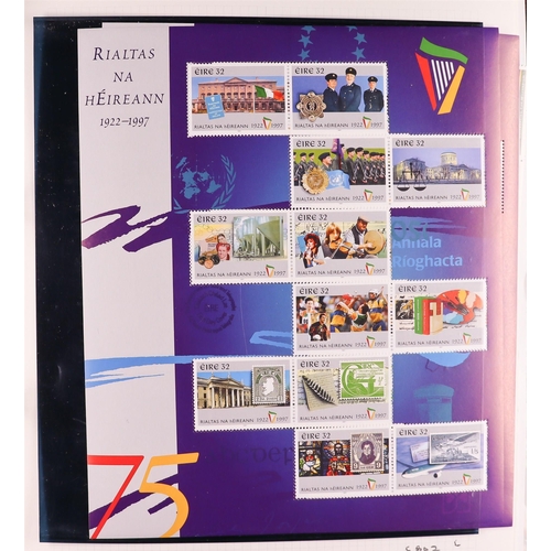 713 - IRELAND 1988-2002 SHEETLETS NEVER HINGED MINT COLLECTION in album, stc 1,150 Euro. (85+ sheetlets) L... 