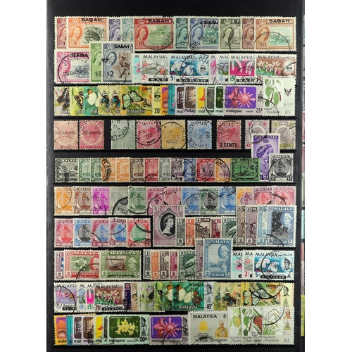 790 - MALAYA STATES 1881-1986 USED COLLECTION of around 900 stamps on protective pages, many higher values... 