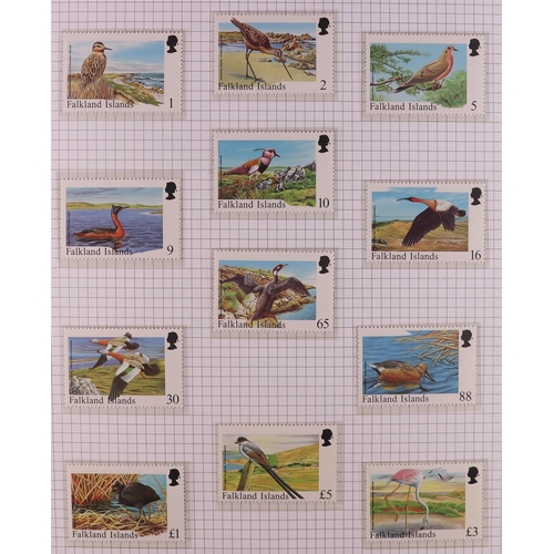 83 - BIRDS 1940's-2010's world collection written up in 22 albums, includes loads of complete sets, mini-... 