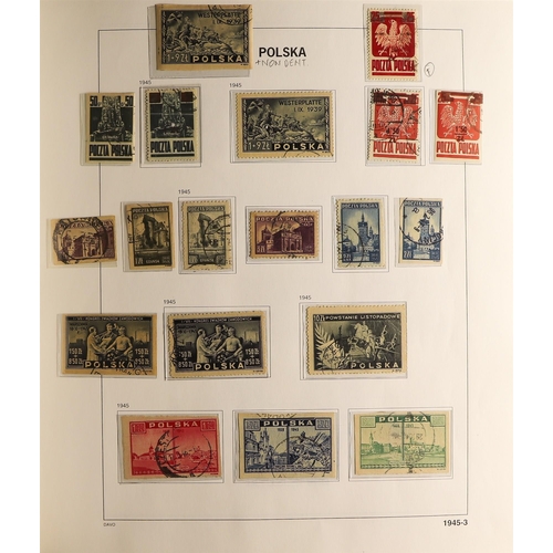 951 - POLAND 1944 - 1959 USED COLLECTION in a hingeless Davo Polska album, chiefly complete sets & miniatu... 