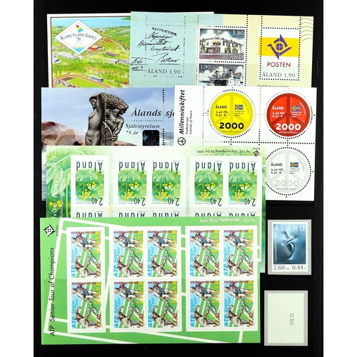 227 - ALAND ISLANDS 1984 - 2001 COLLECTION complete for the period in never hinged mint blocks 4, also all... 