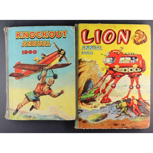 202 - VINTAGE ANNUALS 1923 - 1961 Includes 'Tiger Tim' 1923, 24, 48, 50, 51, 52, and 55, 'Rainbow' 1950 an... 