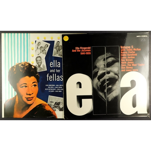 207 - VINYL RECORDS - ELLA FITZGERALD AND BILLIE HOLIDAY. A selection of 33 rpm albums including  Ella Fit... 