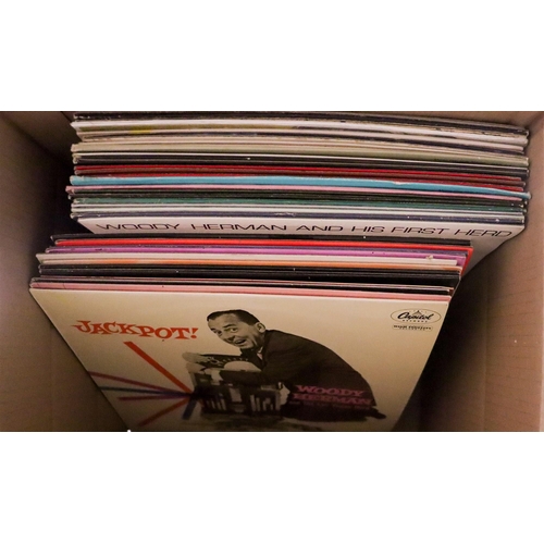 218 - VINYL RECORDS - FATS WALLER, COUNT BASIE, WOODY HERMAN AND JOHNNY HODGES. A selection of 33 rpm albu... 