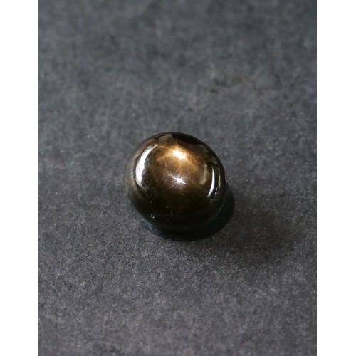 127 - GEMSTONE - GOLDEN BLACK STAR. 15.82ct. Approx 14x12x7. Lot 127 [a]