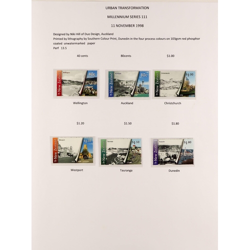 1037 - NEW ZEALAND 1990 - 1999 NEVER HINGED MINT COMPREHENSIVE COLLECTION in 3 albums, some specialization ... 