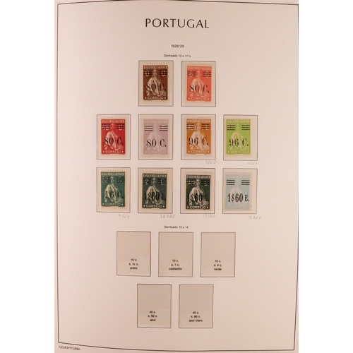 1114 - PORTUGAL 1924-2006 COMPREHENSIVE NEVER HINGED MINT COLLECTION in three hingeless Lighthouse albums, ... 