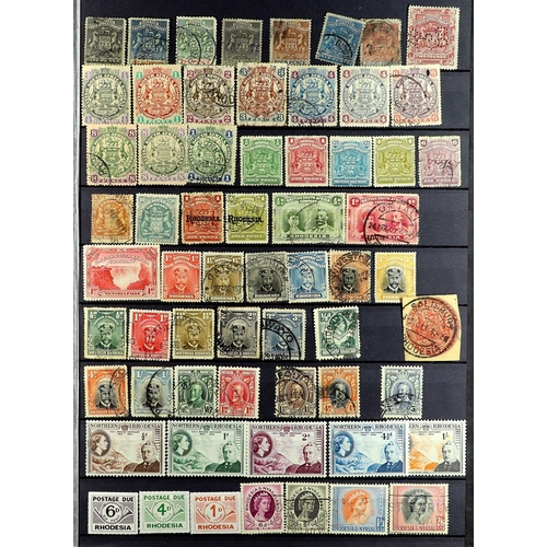 116 - COMMONWEALTH several 1000's mint & used chiefly 1900's-1980's stamps on protective pages, note India... 