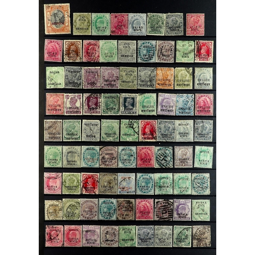 116 - COMMONWEALTH several 1000's mint & used chiefly 1900's-1980's stamps on protective pages, note India... 