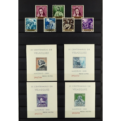 1249 - SPAIN 1939 - 1980 COLLECTION in album of mint & used in 2 stock books, loads of sets (often mint + u... 