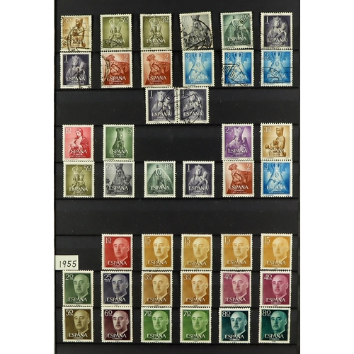 1249 - SPAIN 1939 - 1980 COLLECTION in album of mint & used in 2 stock books, loads of sets (often mint + u... 