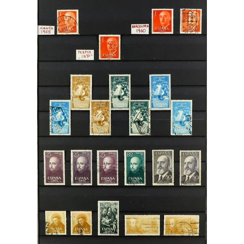 1249 - SPAIN 1939 - 1980 COLLECTION in album of mint & used in 2 stock books, loads of sets (often mint + u... 