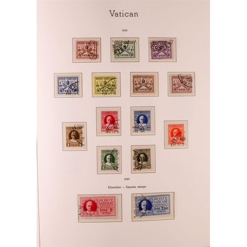 1333 - VATICAN CITY 1852-1998 COMPREHENSIVE MOSTLY NEVER HINGED MINT COLLECTION in hingeless Lighthouse alb... 