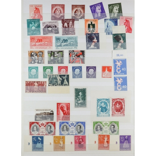 135 - COLLECTOR'S ESTATE IN TWO BOXES includes Japan 1949 8y Geese sheetlet mint (cat £700), British Commo... 