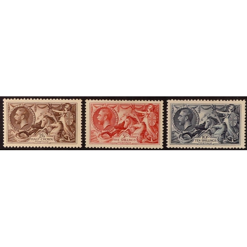 1648 - GB.GEORGE V 1934 re-engraved Seahorse set, SG 450/452, mint lightly hinged. Cat £575. Lot 1648 (P) [... 