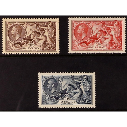 1649 - GB.GEORGE V 1934 re-engraved Seahorses set, SG 450/452, lightly hinged mint. Cat. £575. Lot 1649 (P)... 