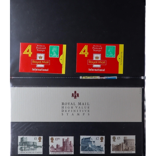 1705 - GB.ELIZABETH II 1971-2001 NEVER HINGED MINT COLLECTION includes 1971-1986 collection in Windsor albu... 