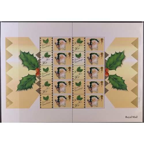 1759 - GB.ELIZABETH II 2000-2018 SMILERS SHEETS All different never hinged mint collection, very fine, face... 