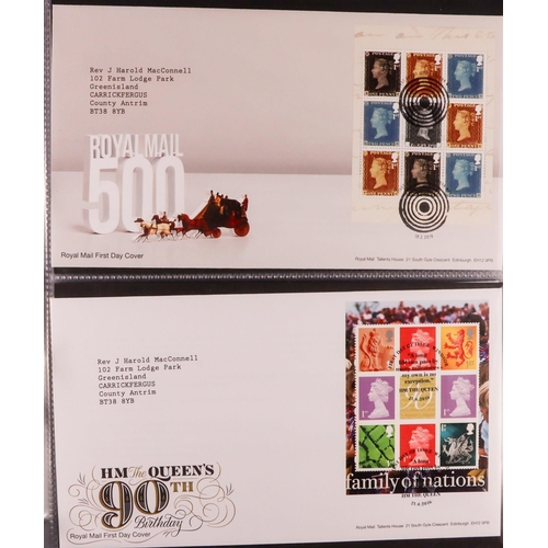 1844 - GB.FIRST DAY COVERS 1972-2012 PRESTIGE BOOKLETS PANES ON FDC's Collection in two albums, includes so... 