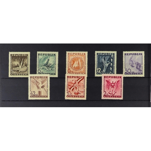 252 - AUSTRIA 1850-1987 COLLECTION in two stockbooks, includes 1850-54 & 1858-59 basic sets used, 1860-61 ... 