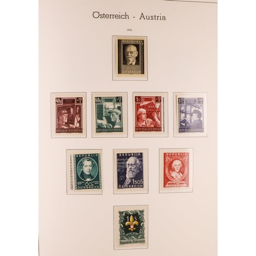 255 - AUSTRIA 1945-2012 COMPREHENSIVE NEVER HINGED MINT COLLECTION in three hingeless albums, seems to be ... 