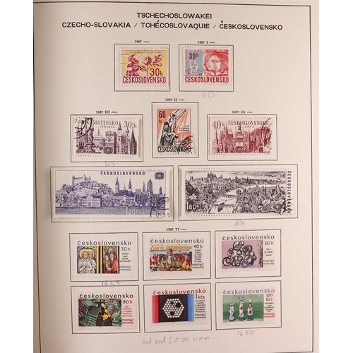 512 - CZECHOSLOVAKIA 1918-1991 COLLECTION in three Schaubek albums, some mint but mostly used stamps, incl... 