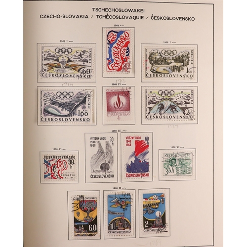 512 - CZECHOSLOVAKIA 1918-1991 COLLECTION in three Schaubek albums, some mint but mostly used stamps, incl... 